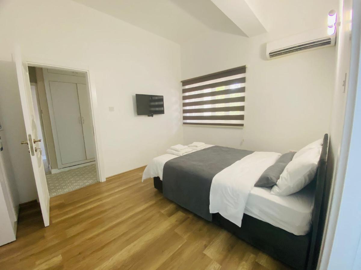 Secret Garden Guest House 04 Famagusta  Luaran gambar